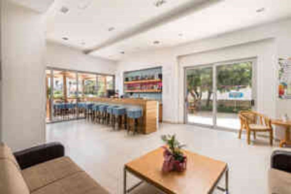 bars-lobby-bar