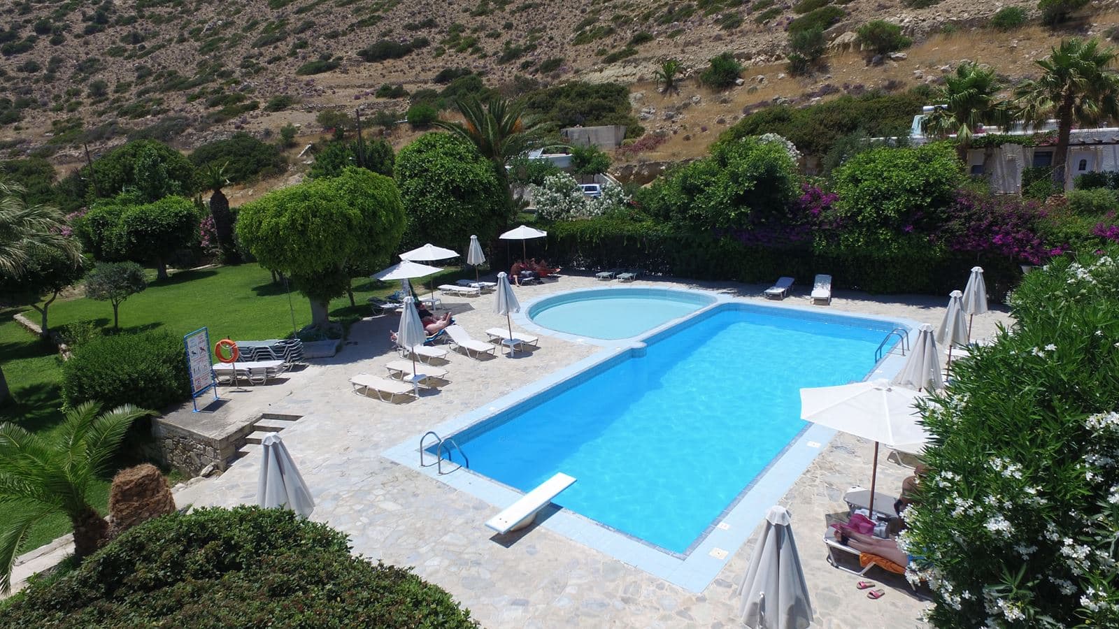 pools-outdoor-pool