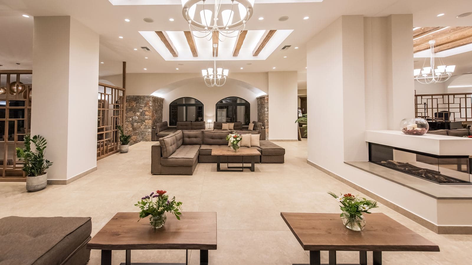 bars-panorama-main-lobby-bar