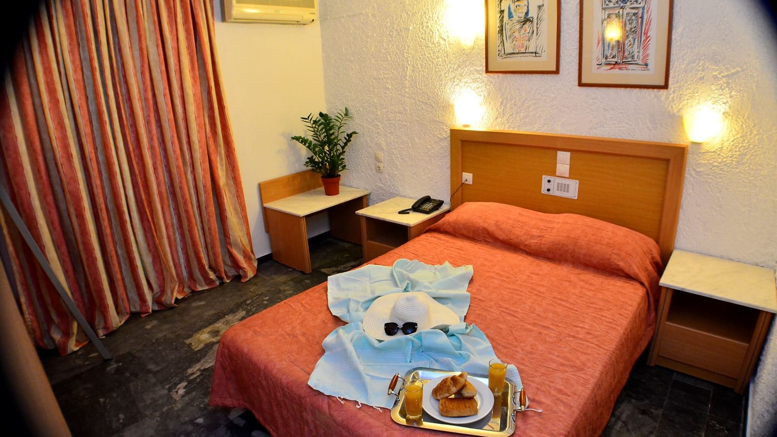 rooms-double-standard-room-with-sea-view