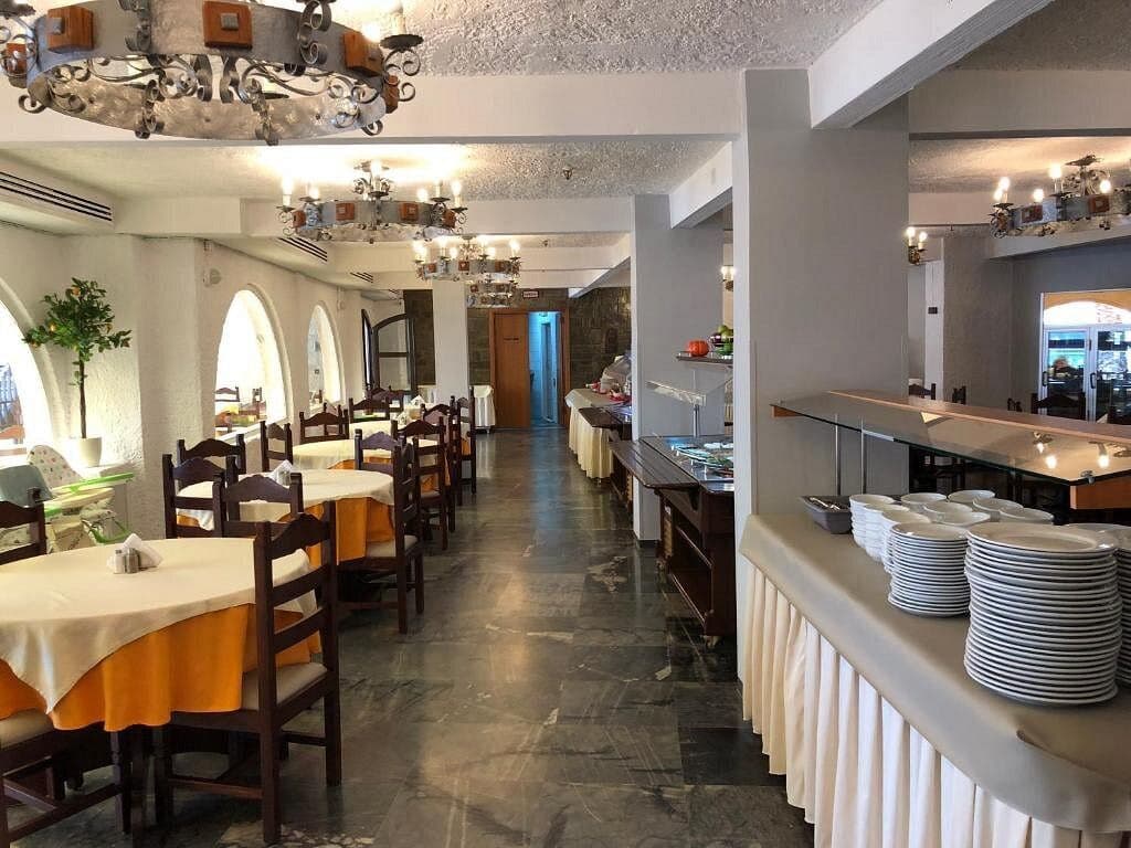 restaurants-main-restaurant