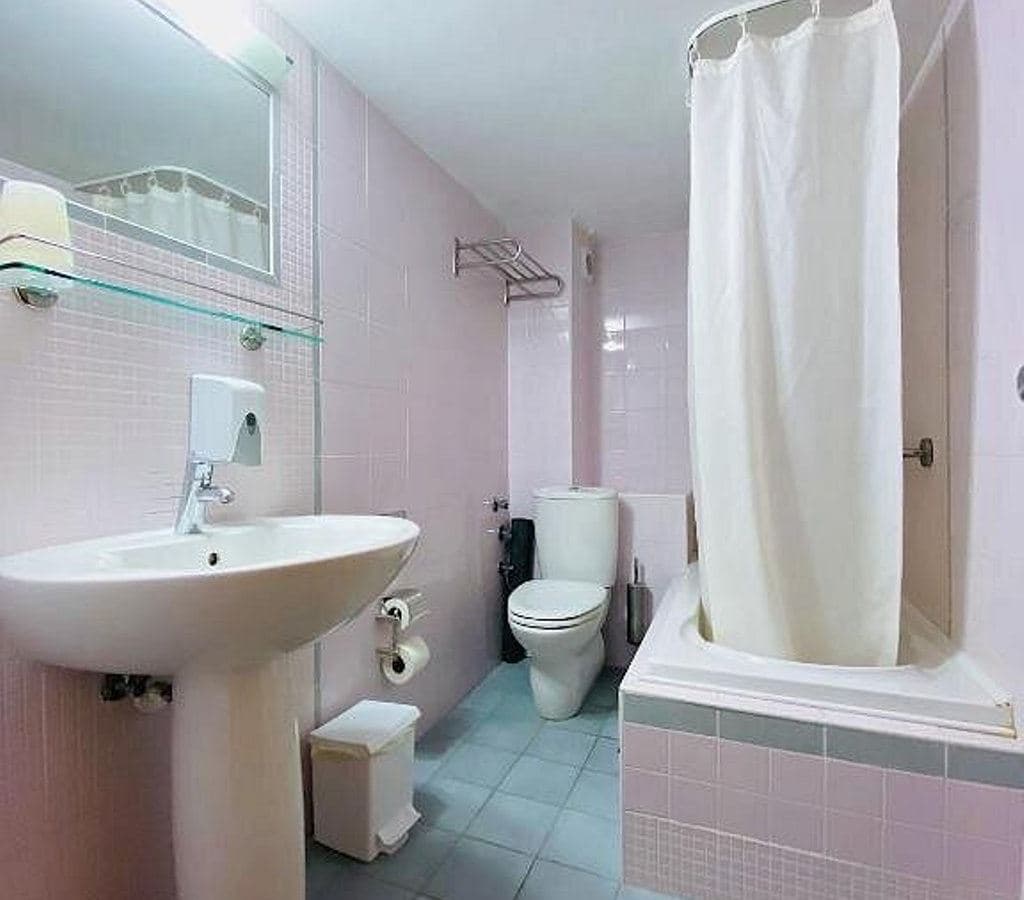 rooms-economy-room