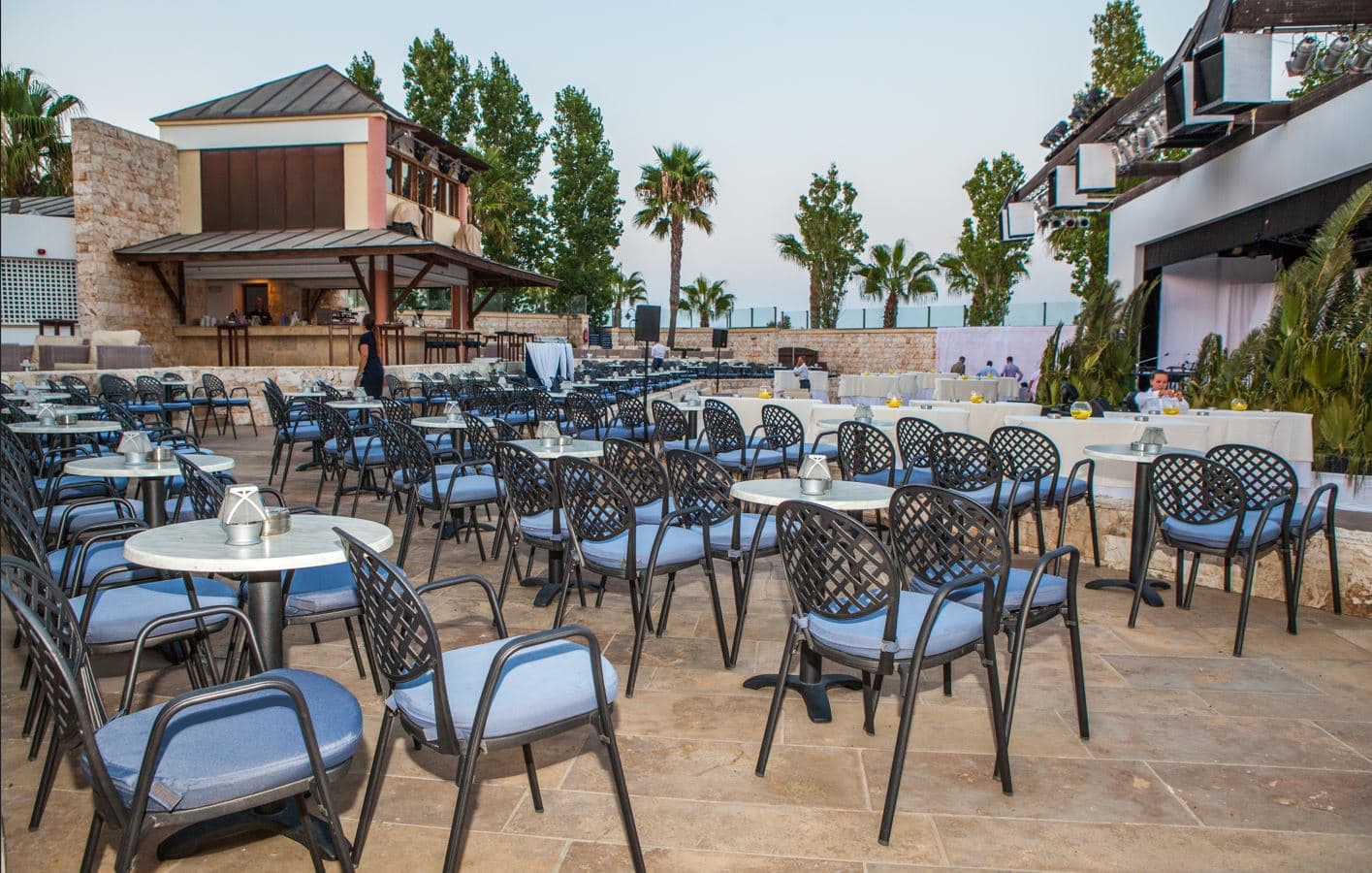 animation-theatre-bar