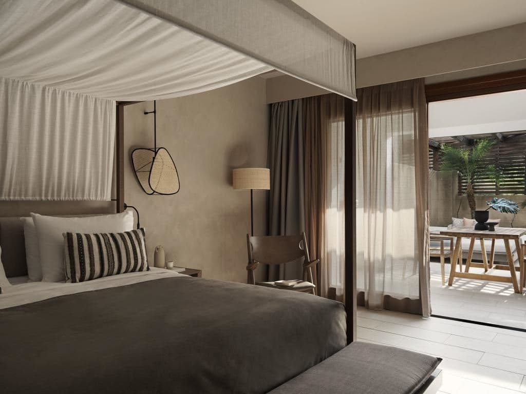 rooms-ottoman-garden-junior-suite-with-openair-jetted-tub