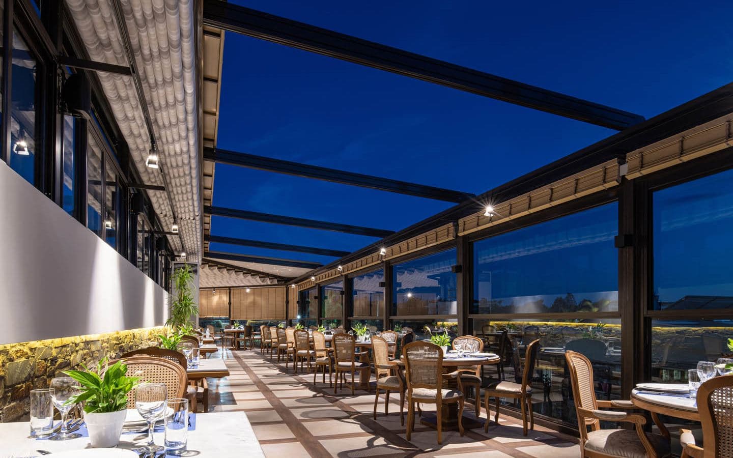 restaurants-main-restaurant