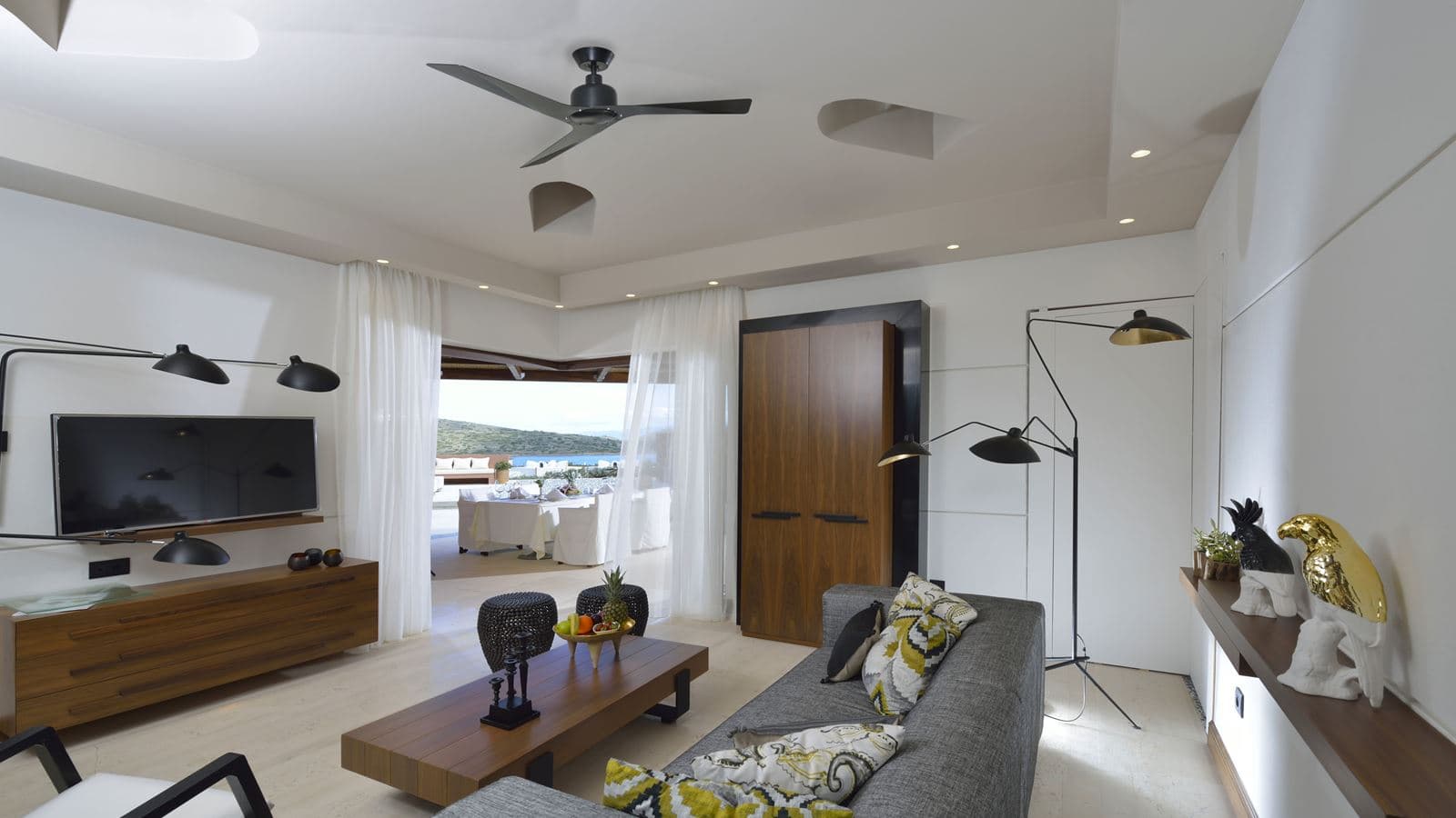rooms-domes-luxury-residences-three-bedrooms-with-private-pool