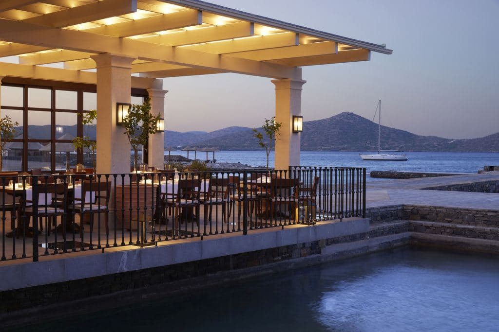 restaurants-il-borro-tuscan-bistro-elounda