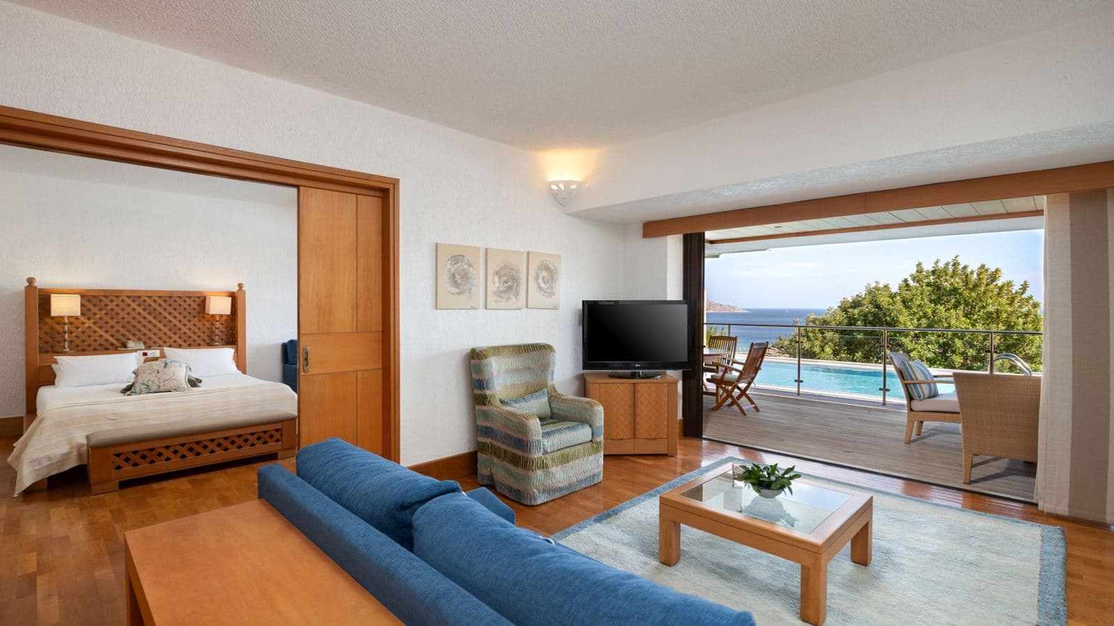 rooms-exclusive-two-bedroom-sea-view-suite-private-pool