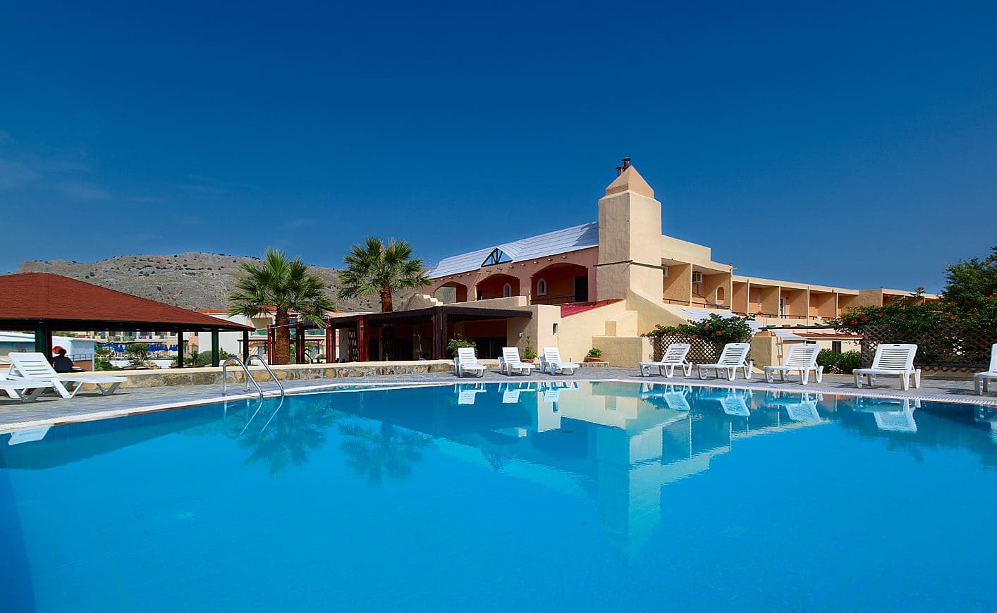 pools-outdoor-pool