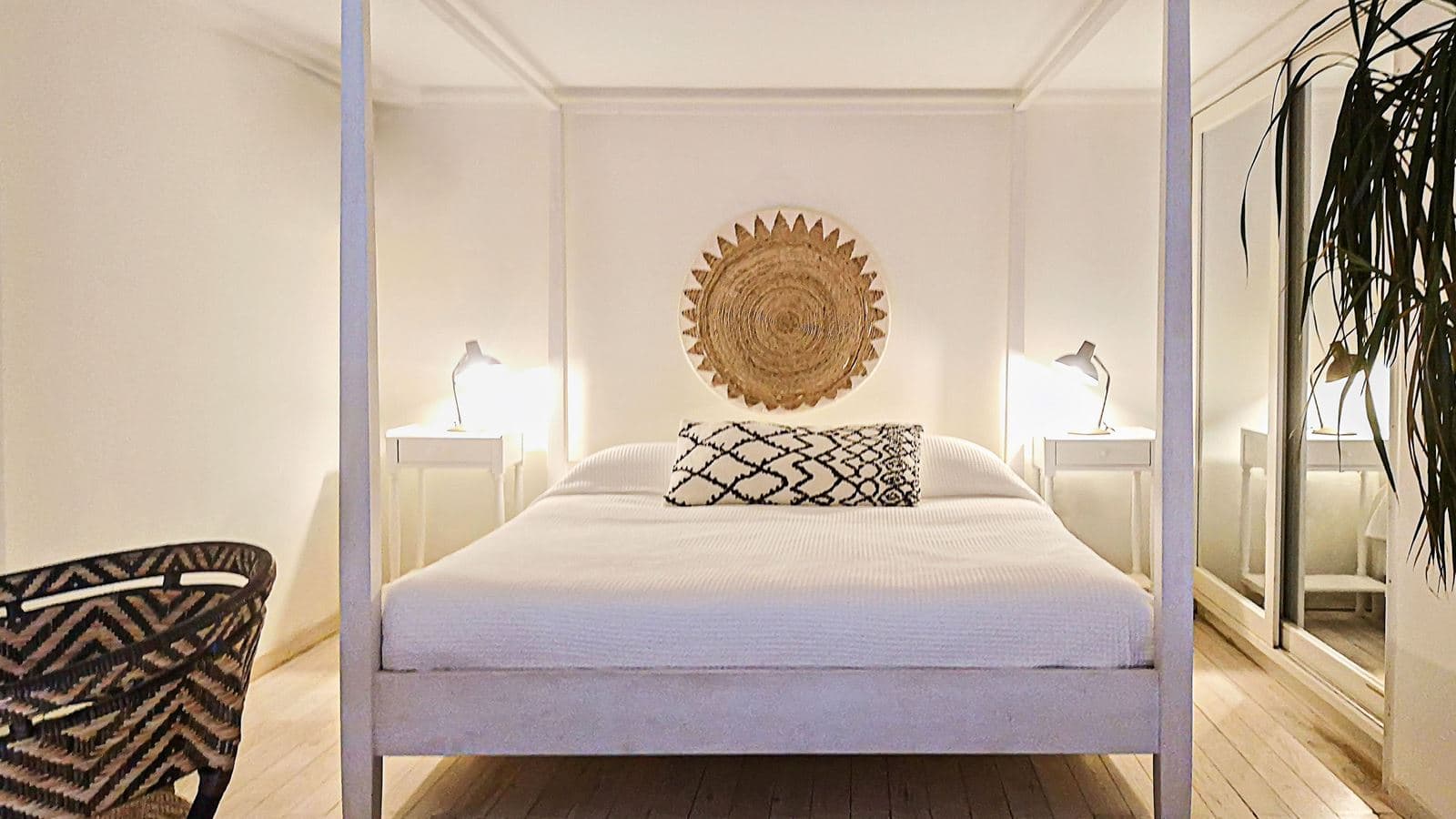 rooms-plaza-studio