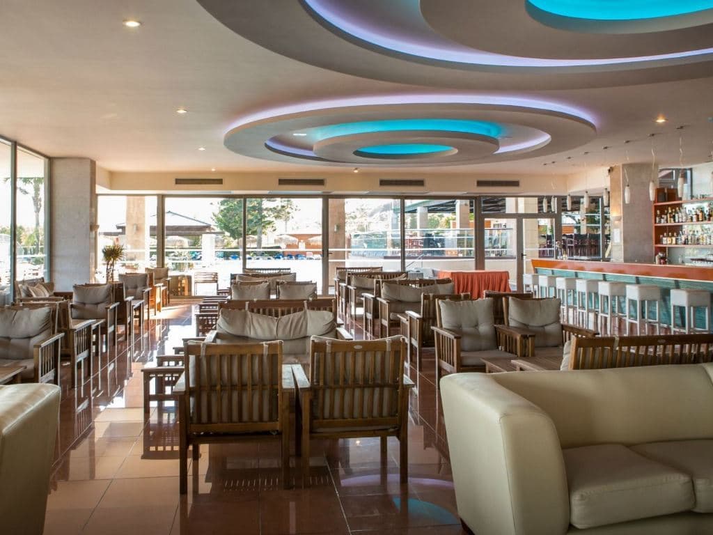 bars-lobby-bar