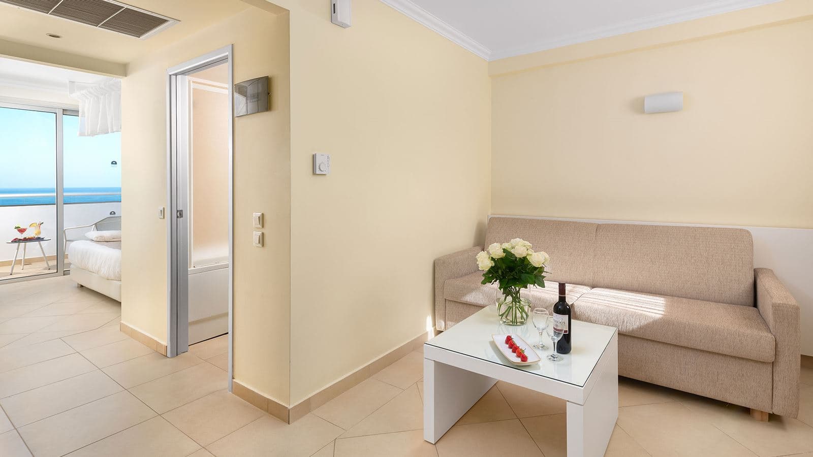 rooms-deluxe-junior-suite-sea-view