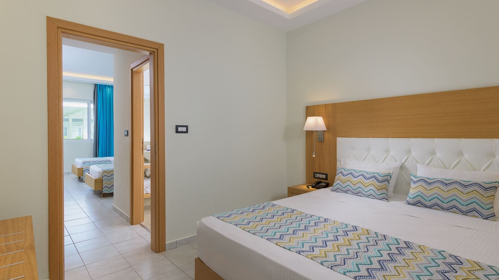 rooms-family-room