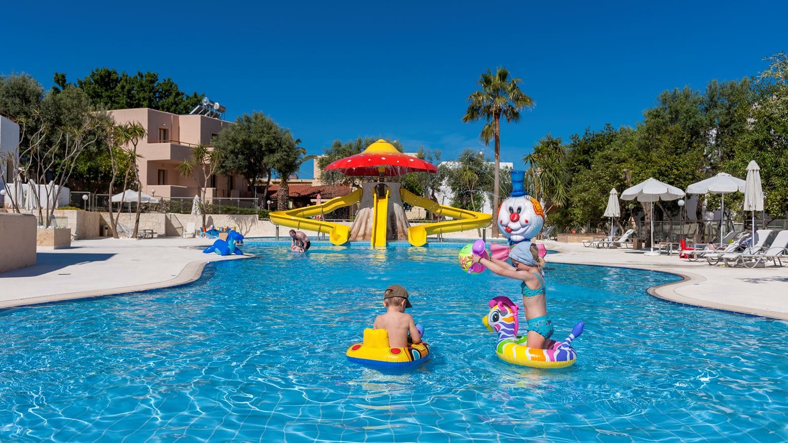 pools-outdoor-pool