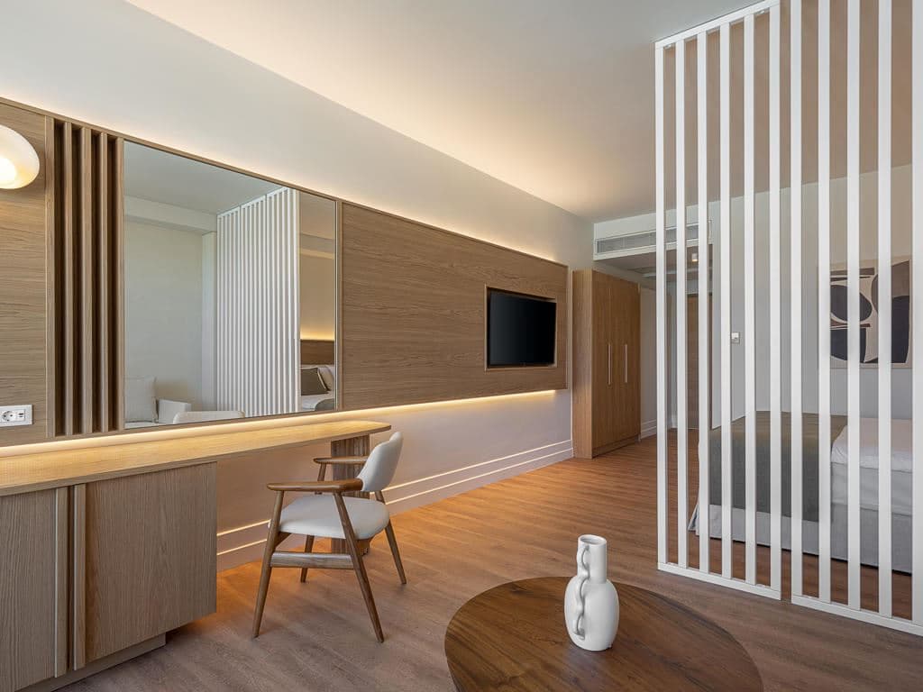 rooms-family-room