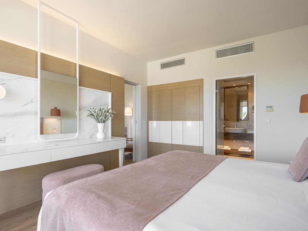 rooms-premium-suite-private-pool