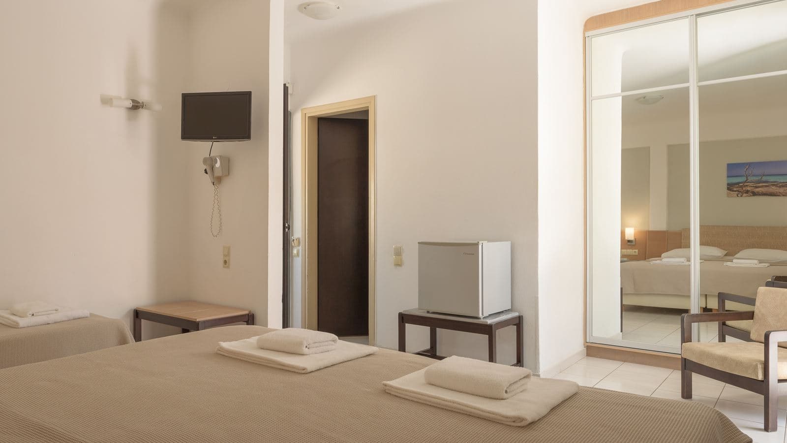 rooms-standard-room
