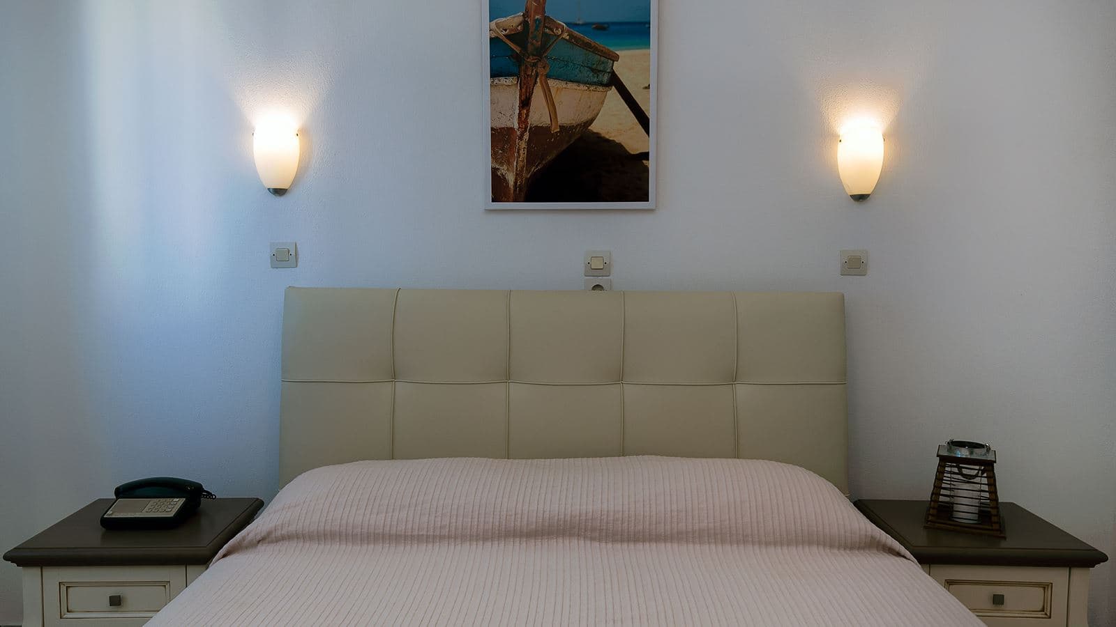 rooms-economy-junior-suite