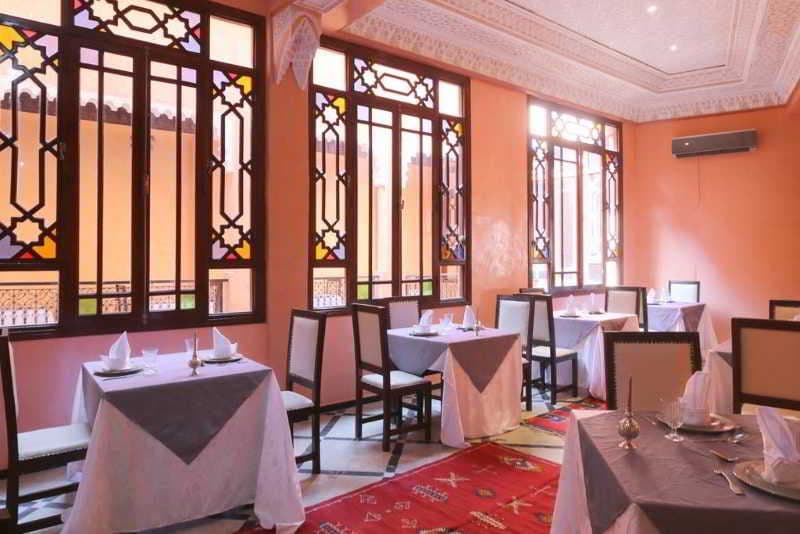 restaurants-restaurants