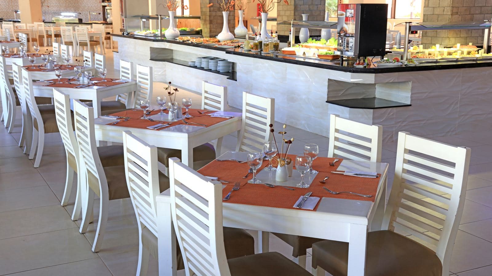restaurants-main-buffet
