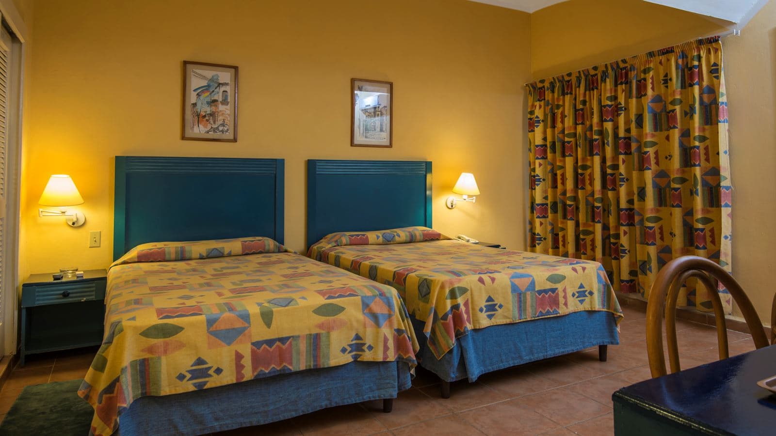 rooms-standard-room