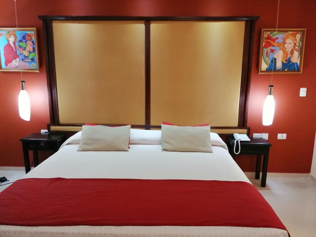 rooms-standard-room
