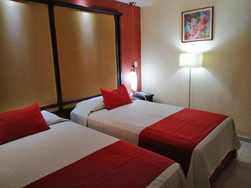 rooms-standard-room