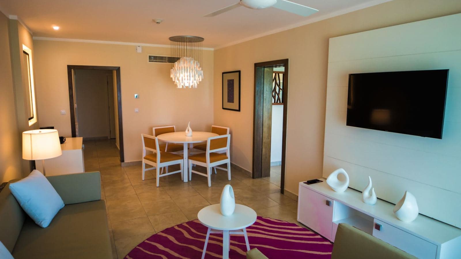 rooms-suite