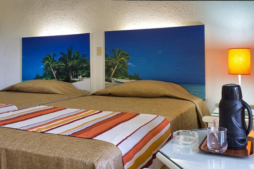 rooms-standard-room
