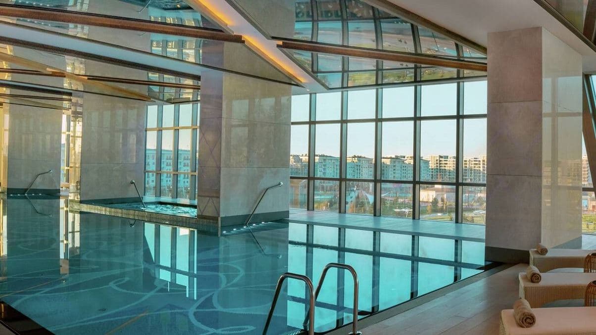 pools-indoor-pool