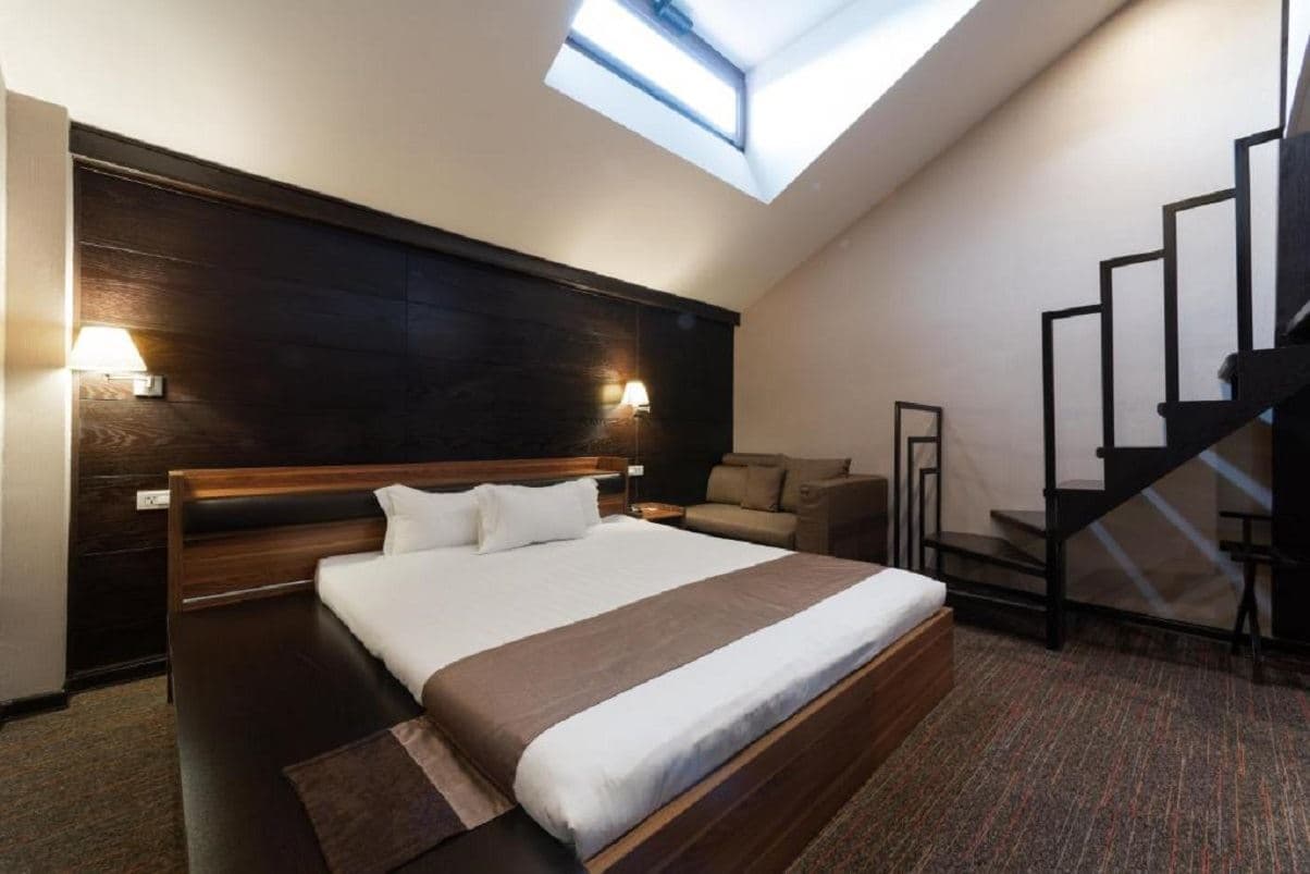 rooms-deluxe-triple