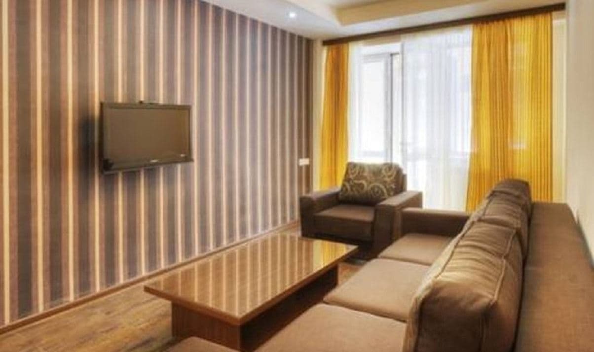 rooms-family-room