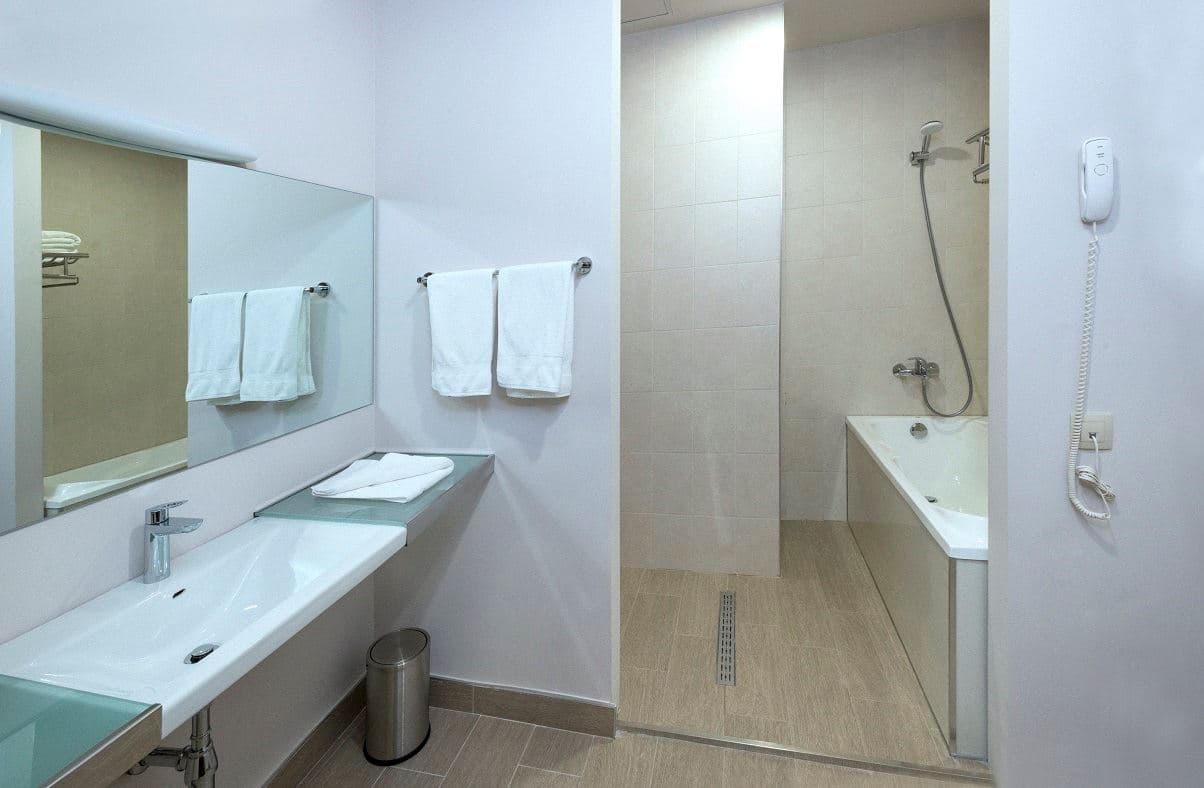 rooms-semi-suite-1-pax