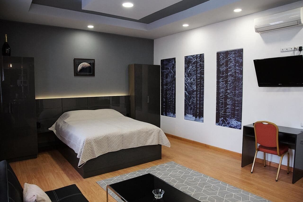 rooms-apartments