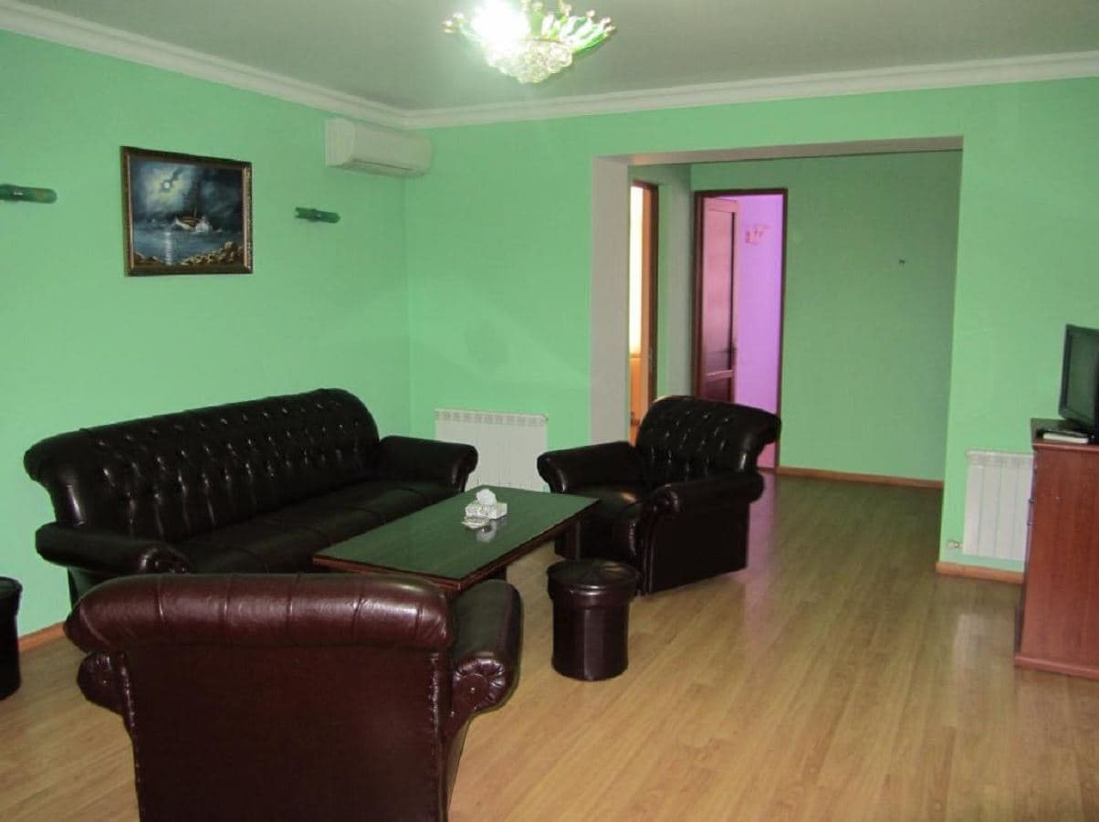 rooms-triple-room