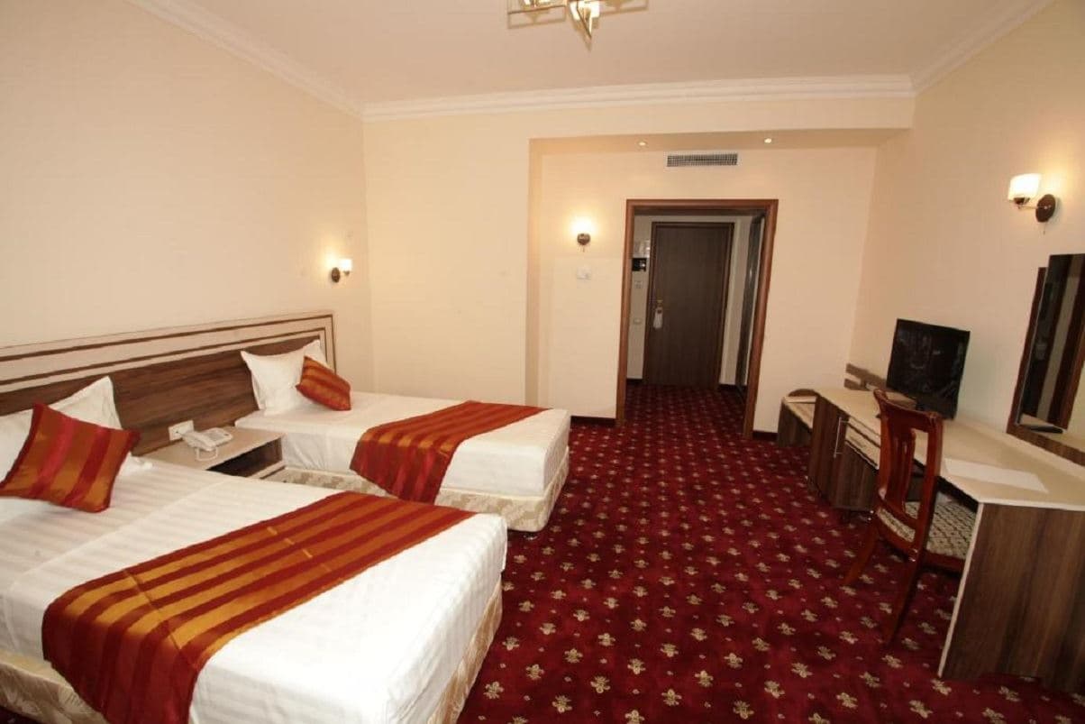 rooms-family-room