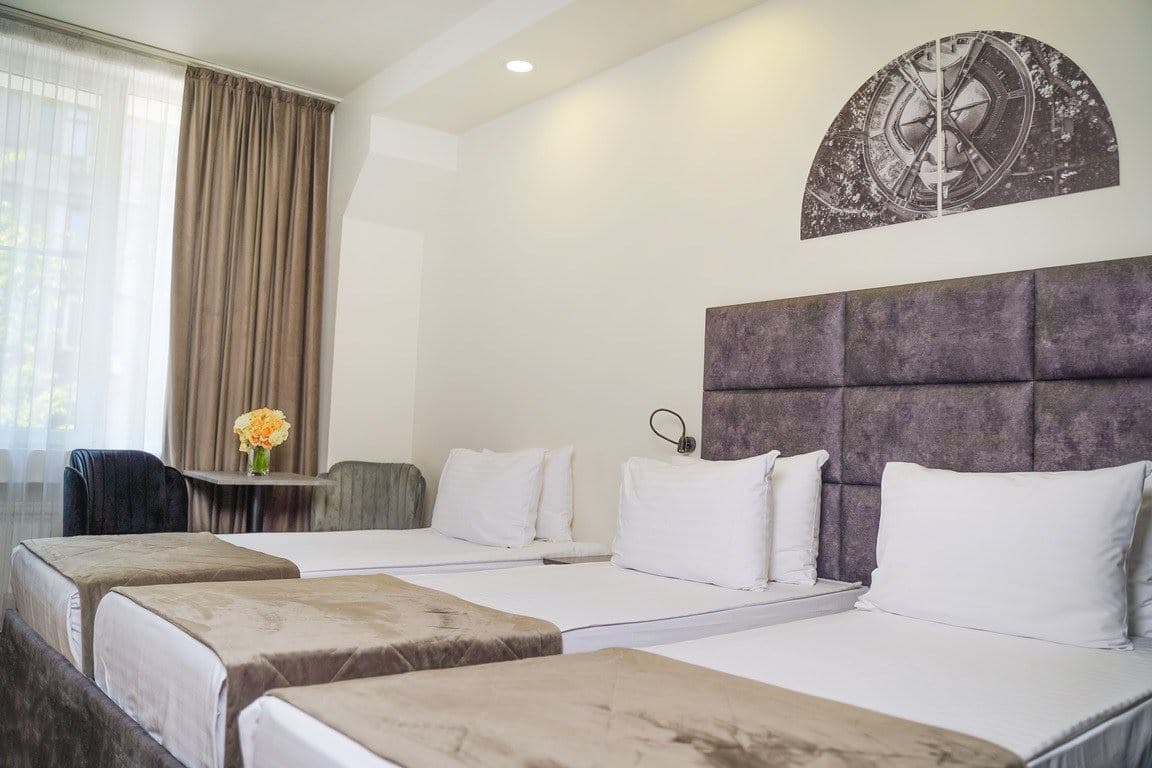 rooms-standard-trpl