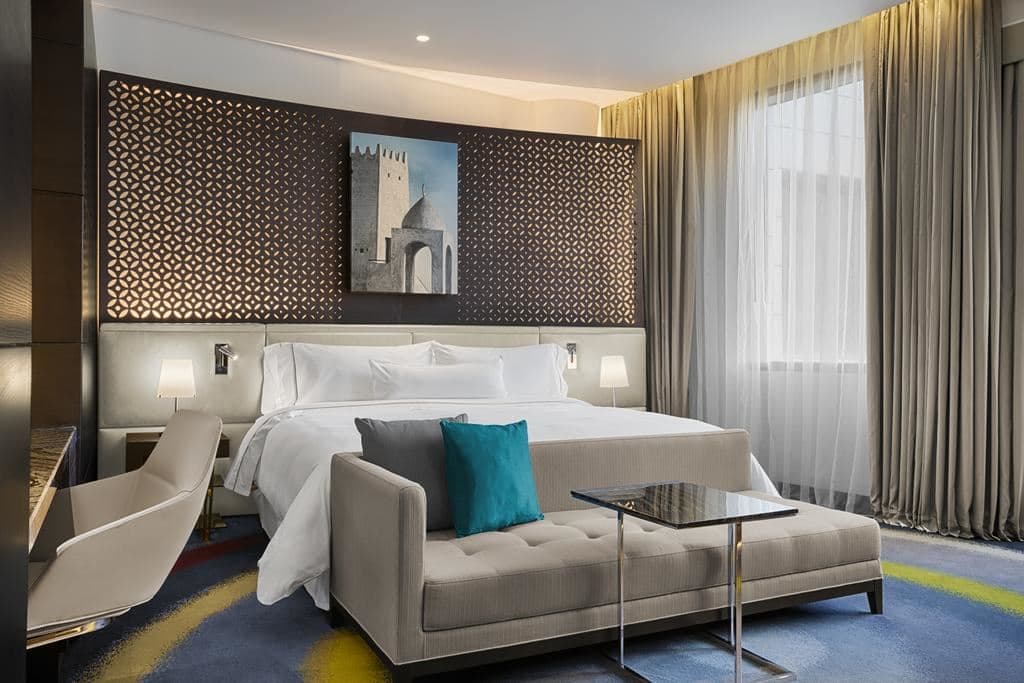 rooms-deluxe-room