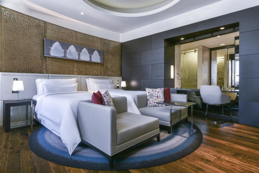 rooms-executive-room