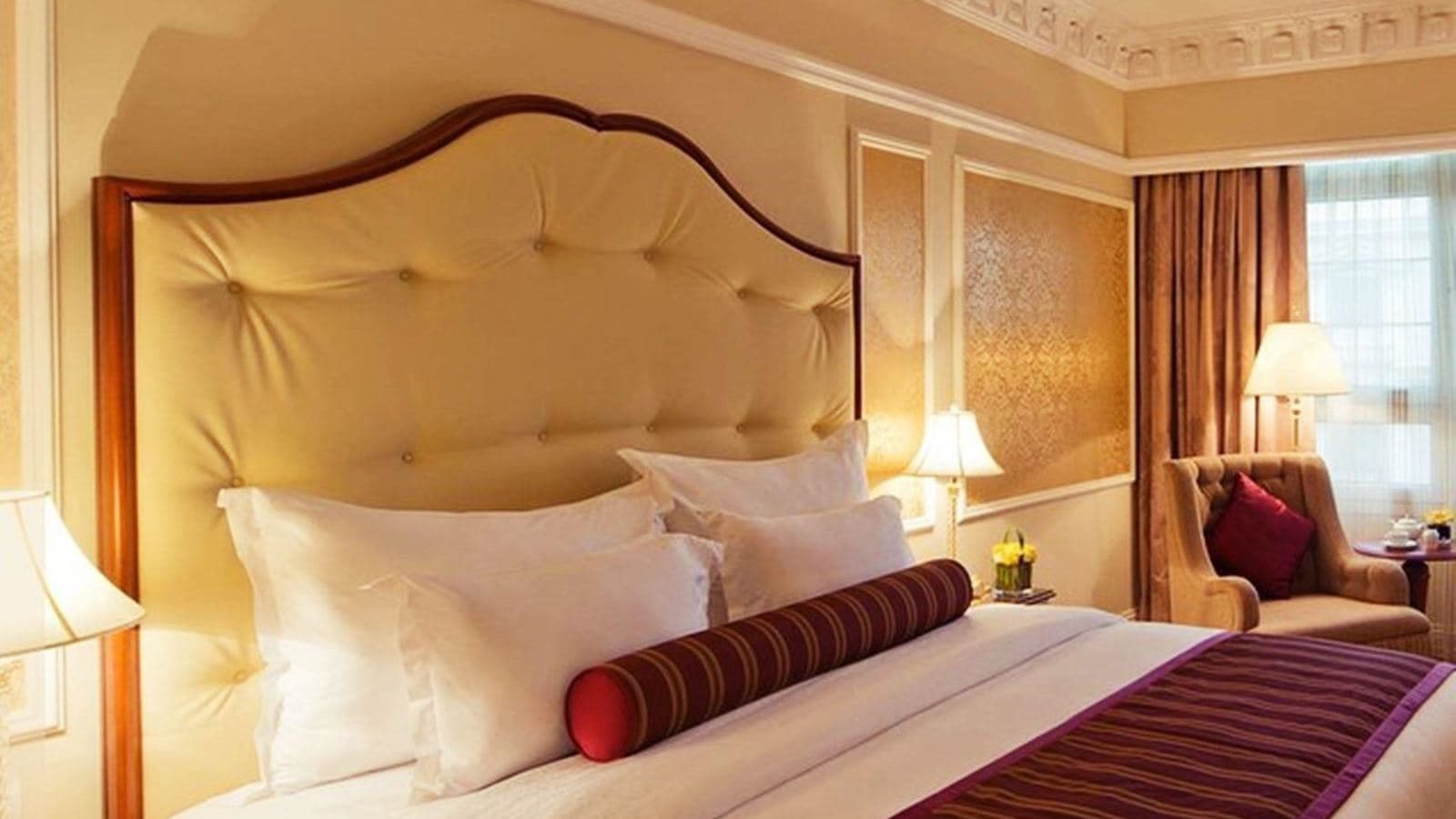 rooms-superior-room