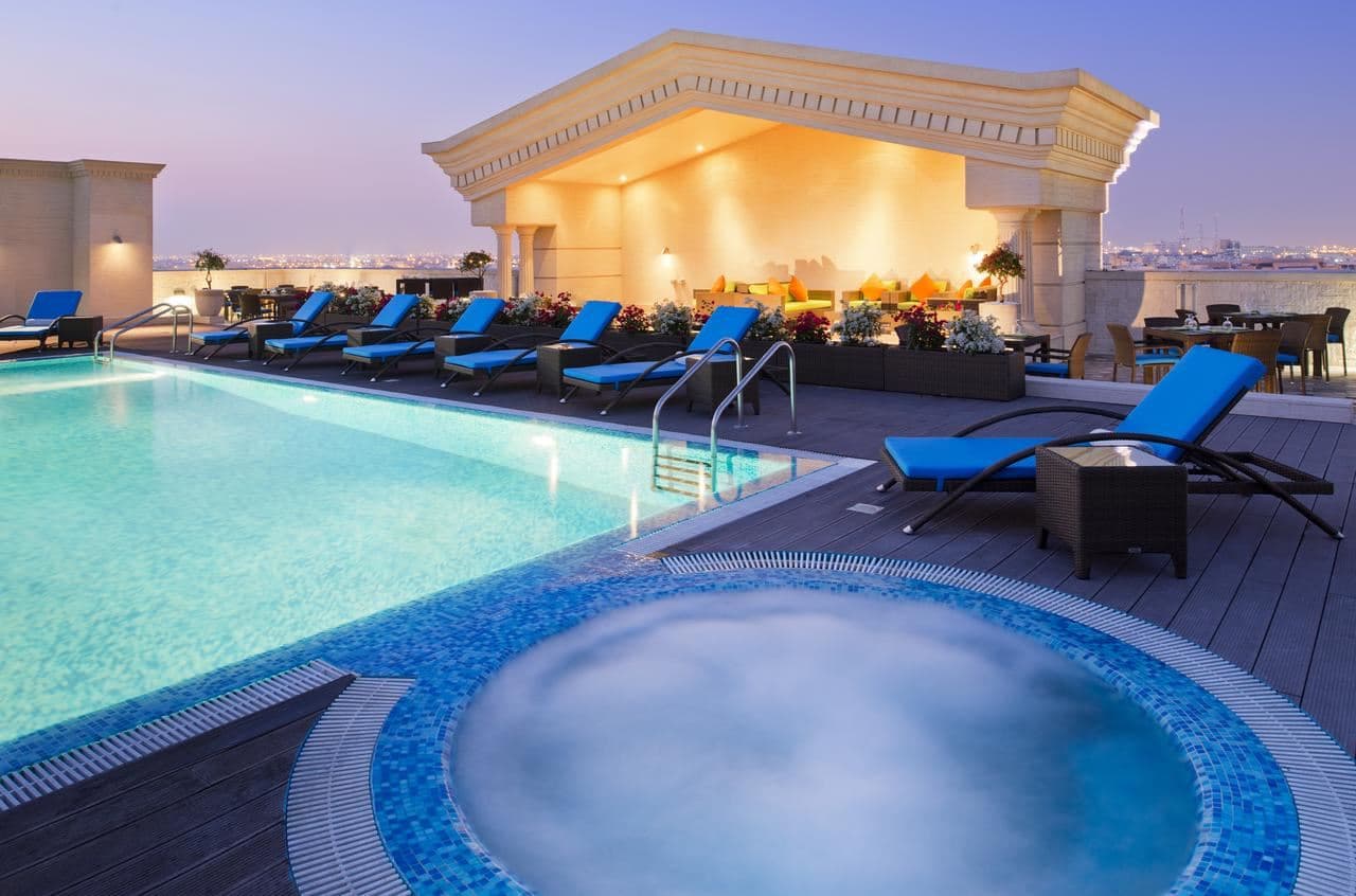 pools-outdoor-pool