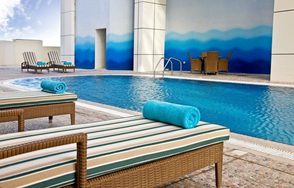 pools-outdoor-pool