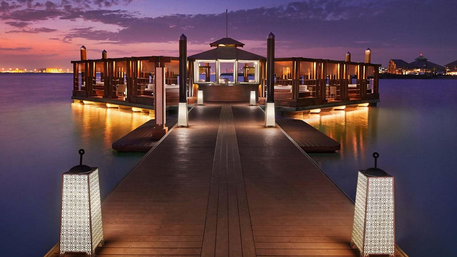 restaurants-q-lounge--restaurant