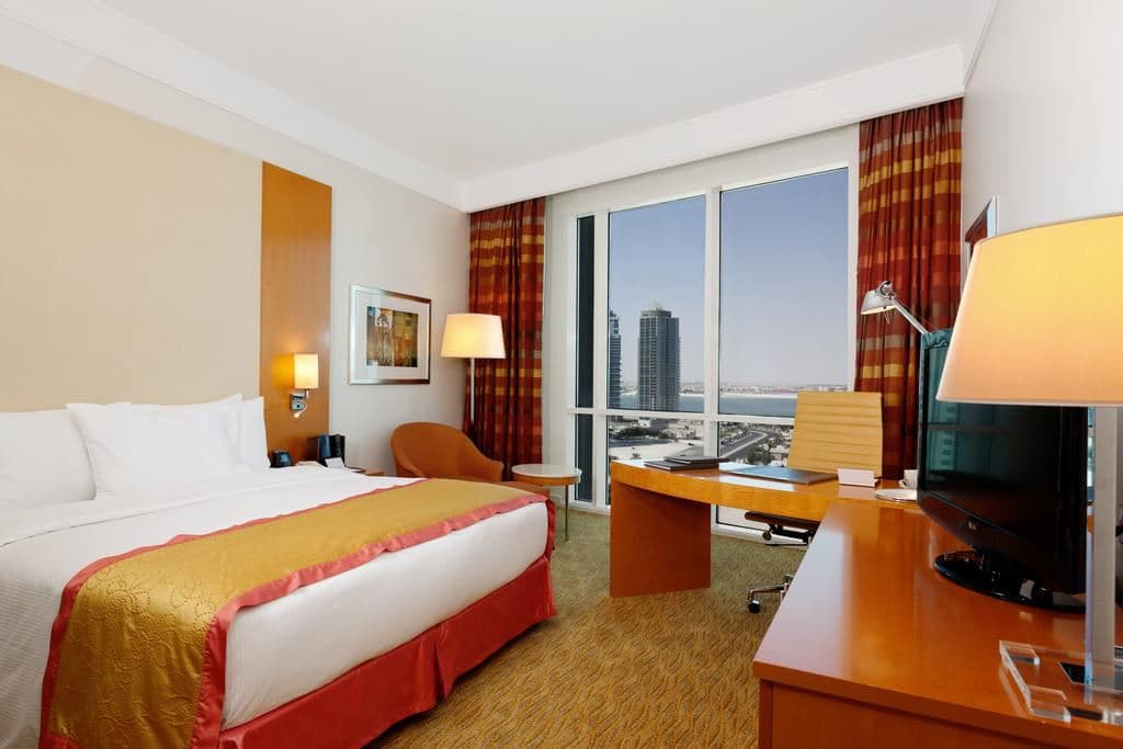 rooms-king-guest-room
