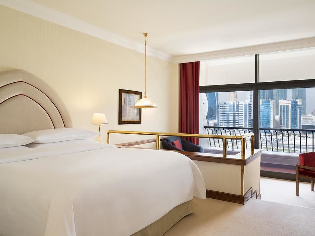 rooms-deluxe-room