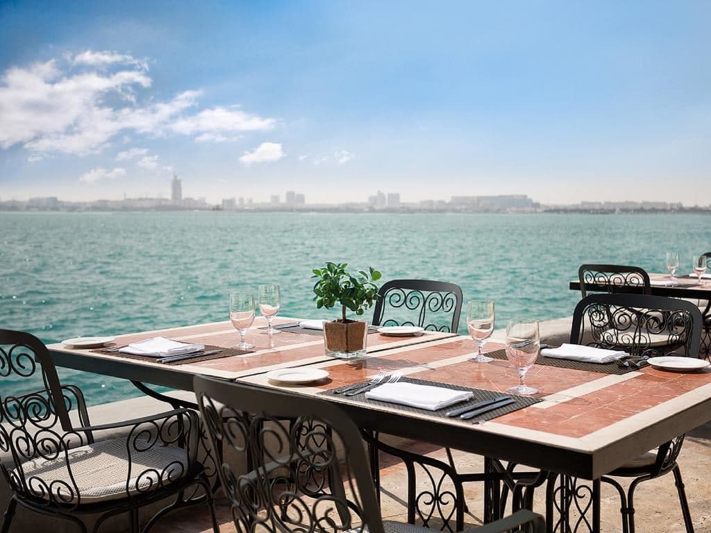 restaurants-