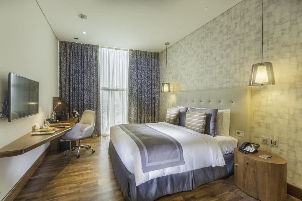 rooms-superior-room