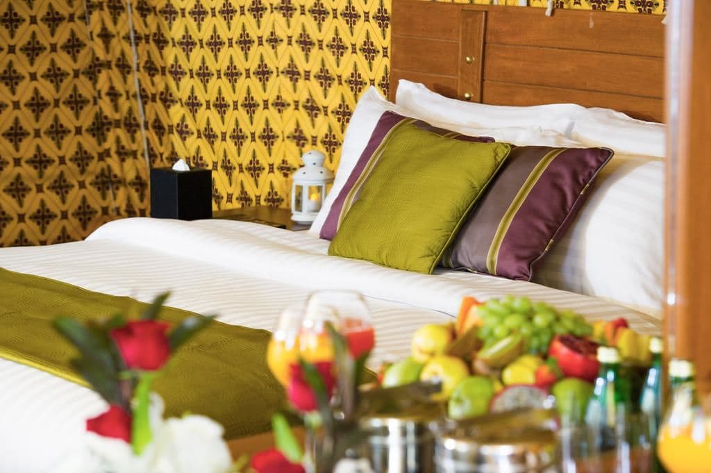 rooms-royal-tent