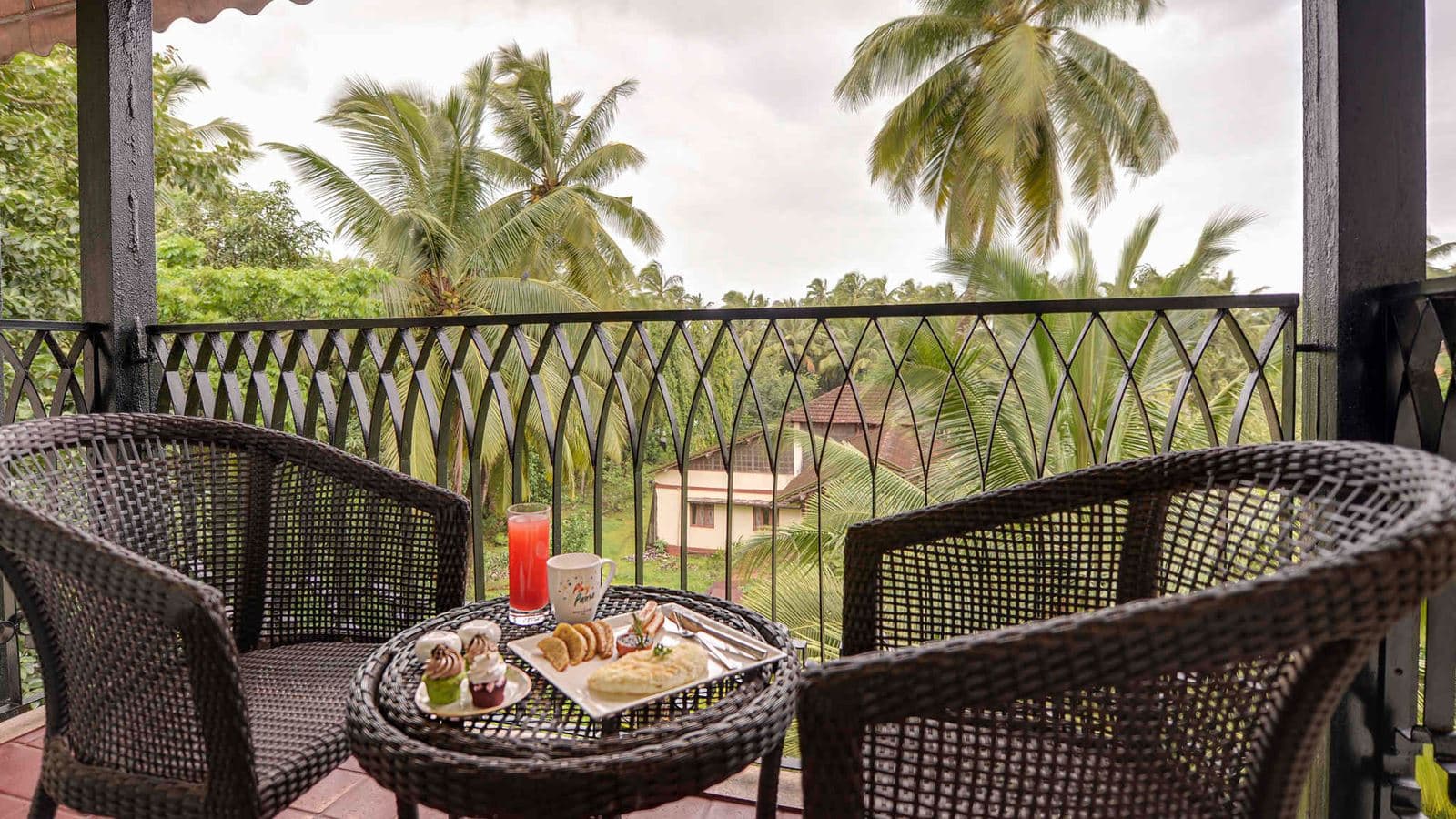 rooms-elegance-suites