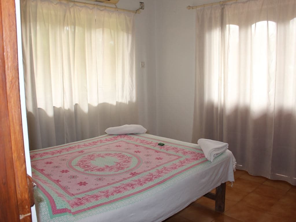 rooms-deluxe-ac
